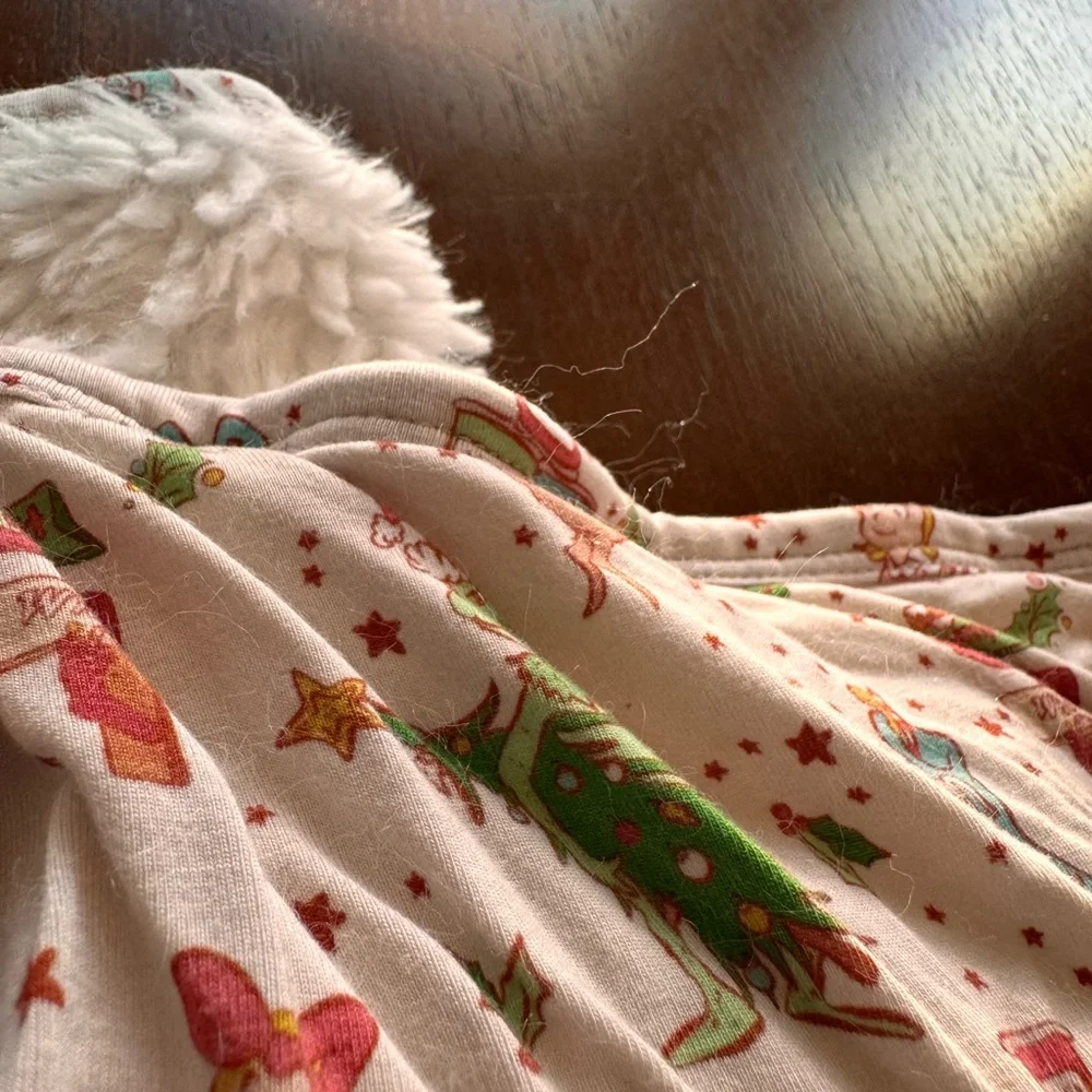 Scoots Festive Holiday - Grinch Plush blanket